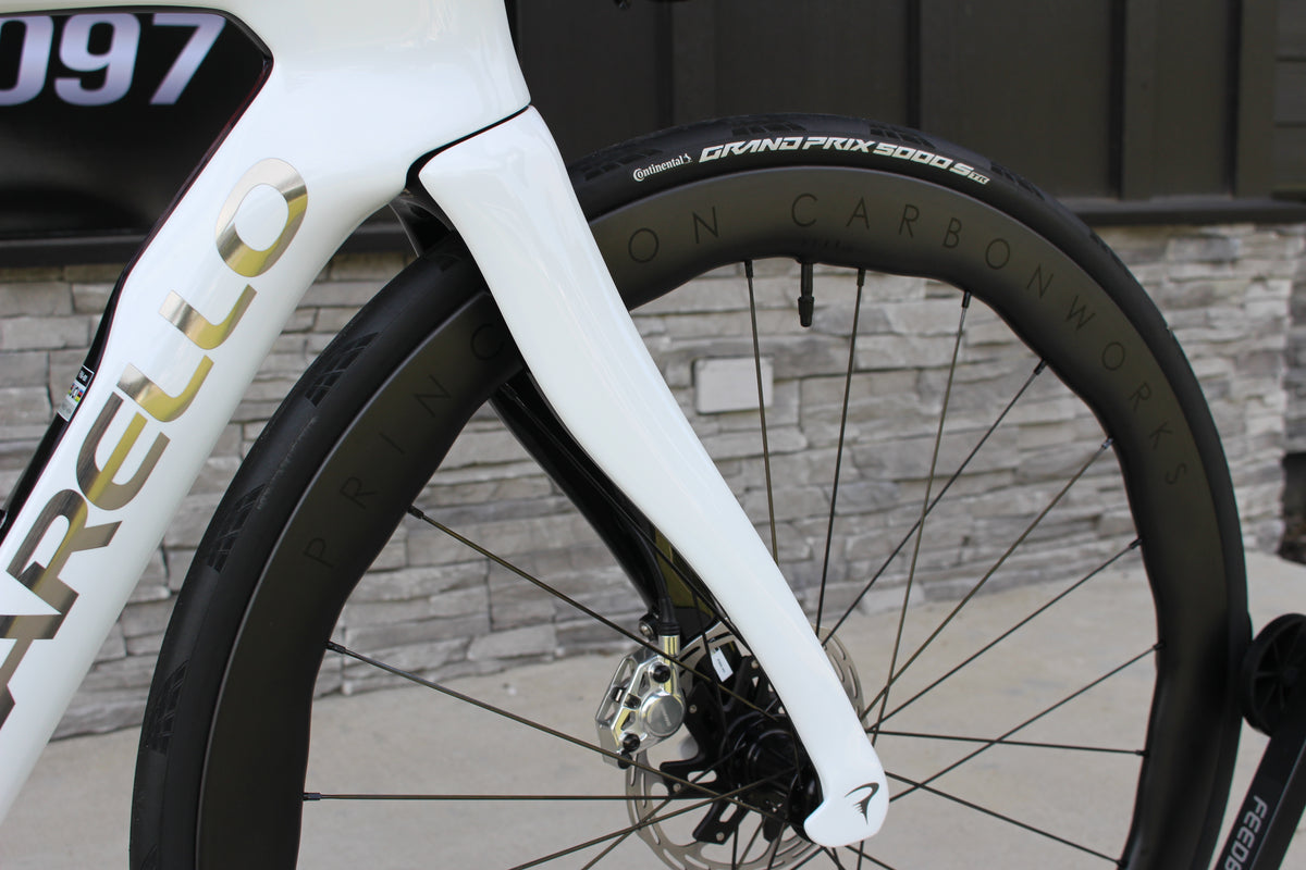 2026 Pinarello Dogma F Disc-Red AXS- BRAND NEW!