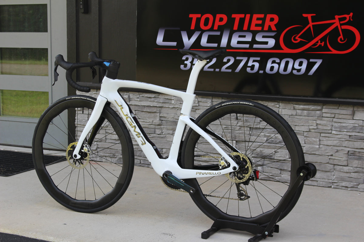 2026 Pinarello Dogma F Disc-Red AXS- BRAND NEW!