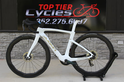 2026 Pinarello Dogma F Disc-Red AXS- BRAND NEW!