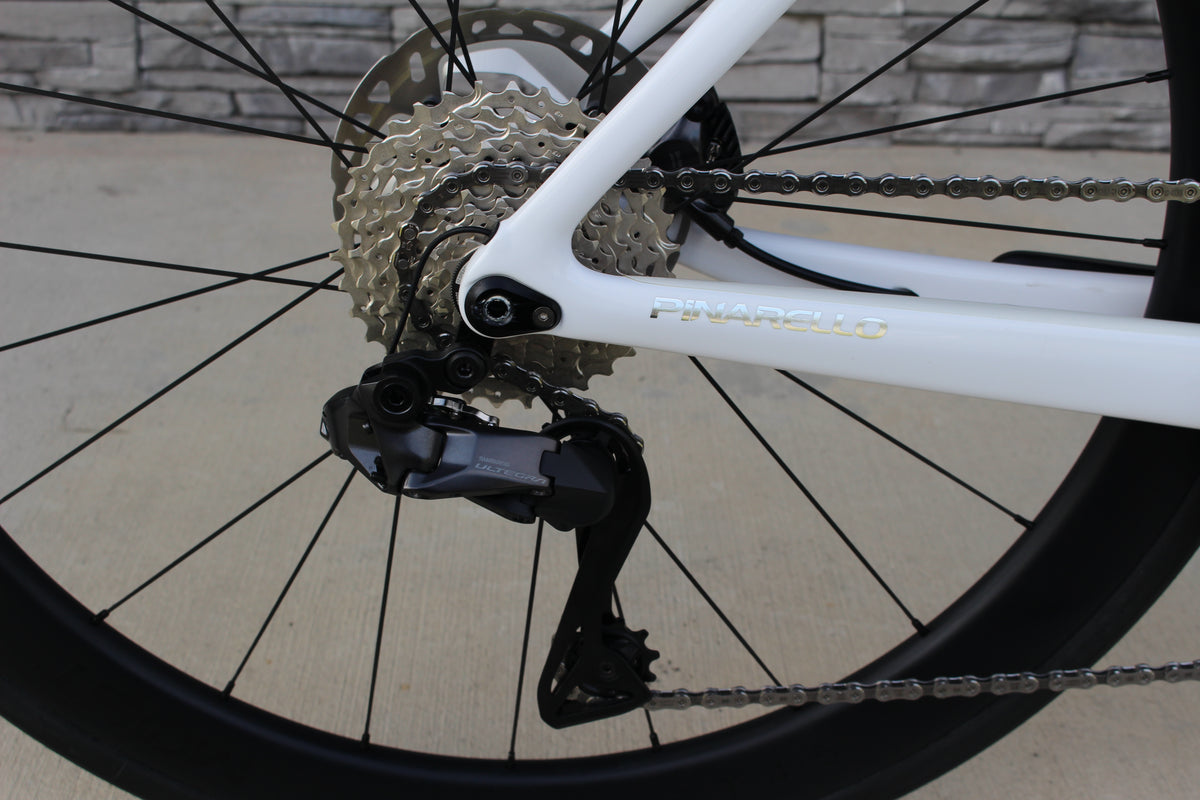 2025 Pinarello F7- Ultegra Di2- Disc- BRAND NEW!