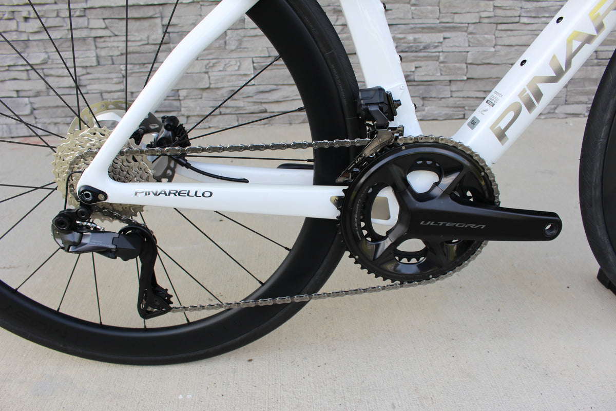 2025 Pinarello F7- Ultegra Di2- Disc- BRAND NEW!