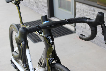 2025 Pinarello F7- Ultegra Di2- Disc- BRAND NEW!
