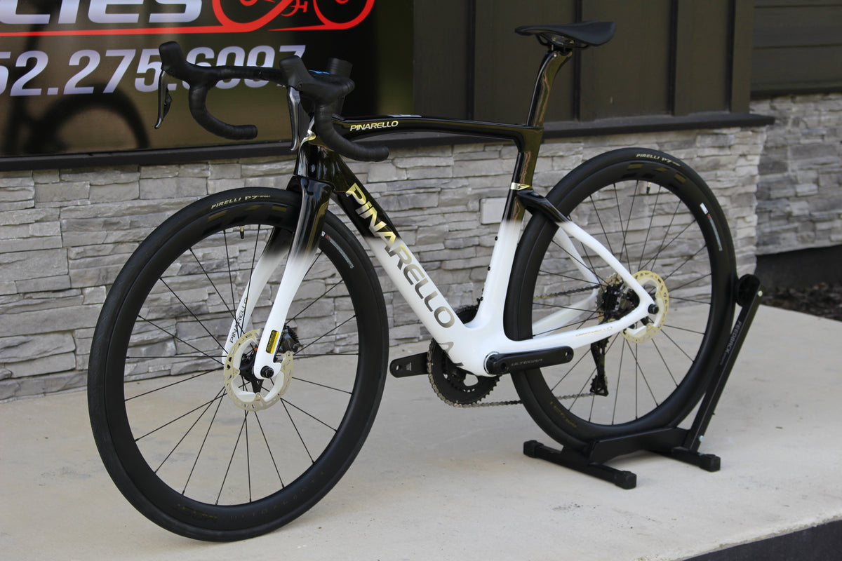 2025 Pinarello F7- Ultegra Di2- Disc- BRAND NEW!