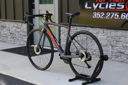 2024 BMC Teammachine SLR Two Di2- 17lbs- NEW!
