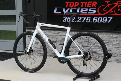 2026 BMC Teammachine SLR 01 Three- 16lbs- New!