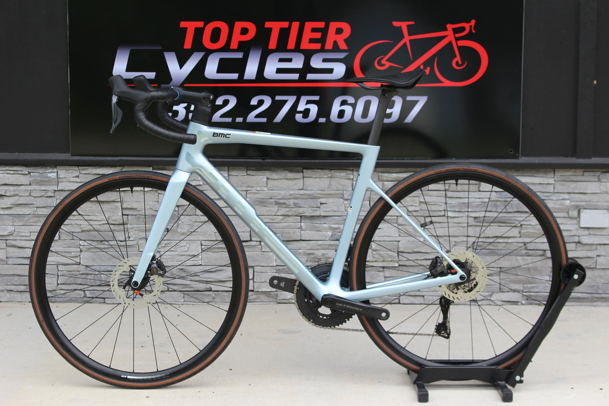 2027 BMC Teammachine SLR One Di2- 17lbs- NEW!