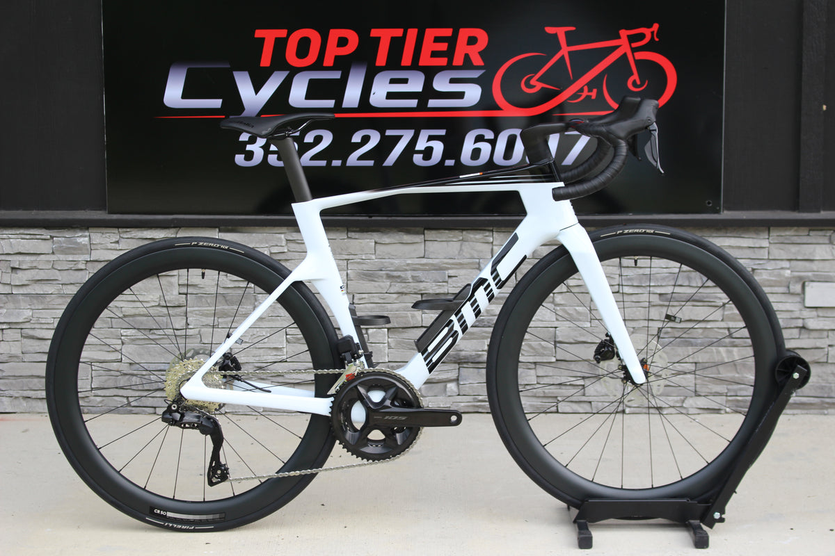 2026 BMC Teammachine R01 Aero- Di2- 17lbs- NEW!