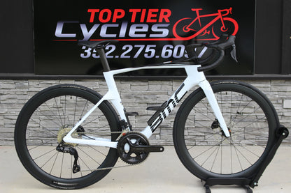 2026 BMC Teammachine R01 Aero- Di2- 17lbs- NEW!