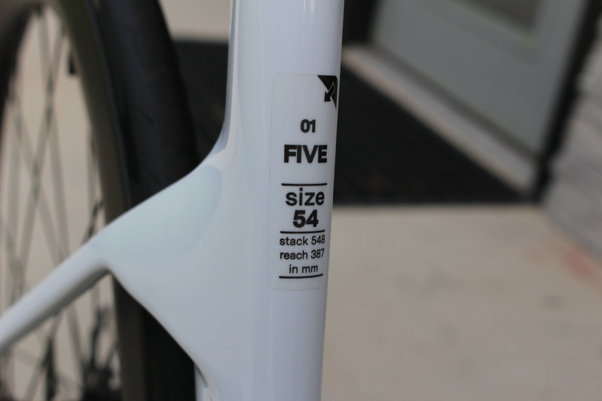 2026 BMC Teammachine R01 Aero- Di2- 17lbs- NEW!