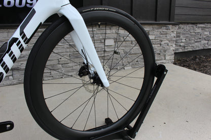 2026 BMC Teammachine R01 Aero- Di2- 17lbs- NEW!