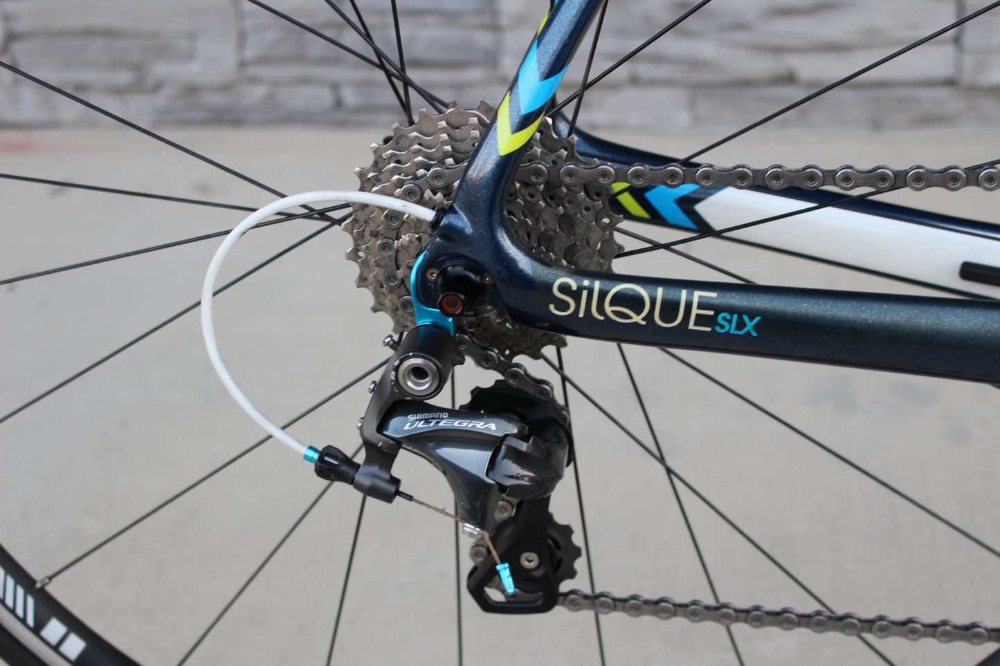 2015 Trek Silque SLX - LIKE NEW! - 16lbs