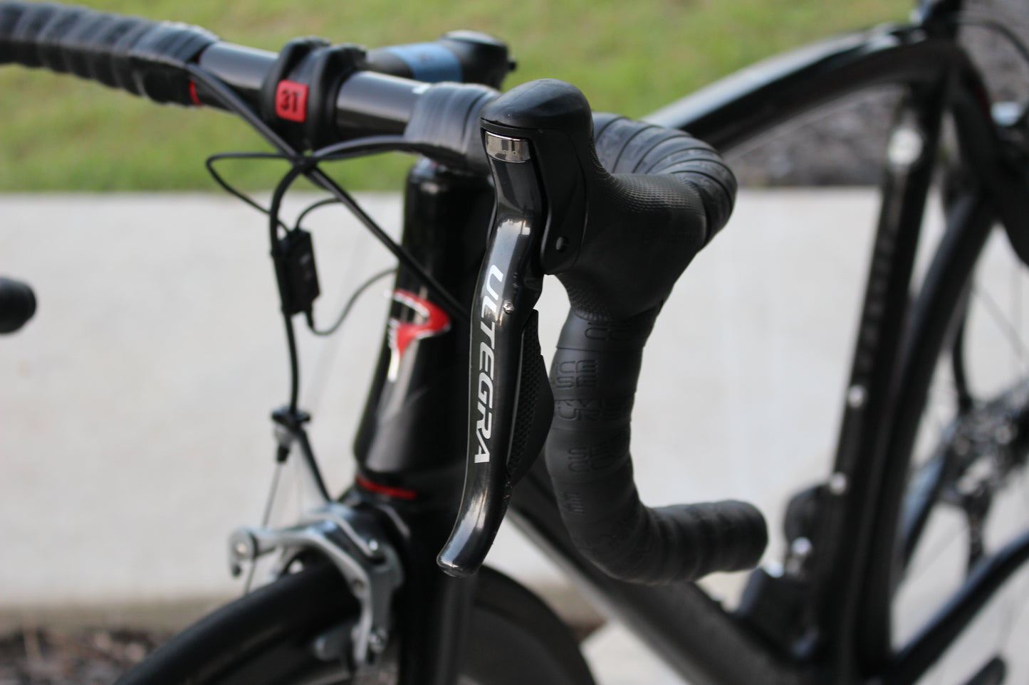 2012 Pinarello Dogma 60.1- Race Carbon Wheels - Di2 - 16lbs
