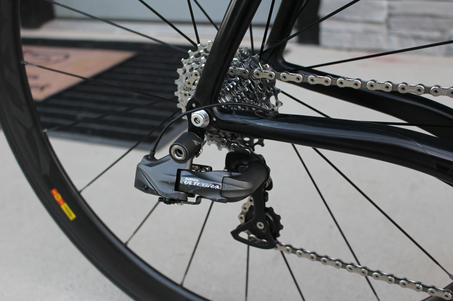 2012 Pinarello Dogma 60.1- Race Carbon Wheels - Di2 - 16lbs