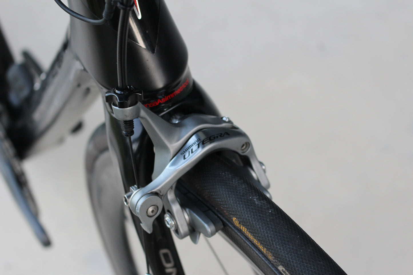 2012 Pinarello Dogma 60.1- Race Carbon Wheels - Di2 - 16lbs
