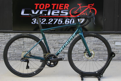 2025 Specialized Tarmac SL8 Expert Ui2- 16lbs