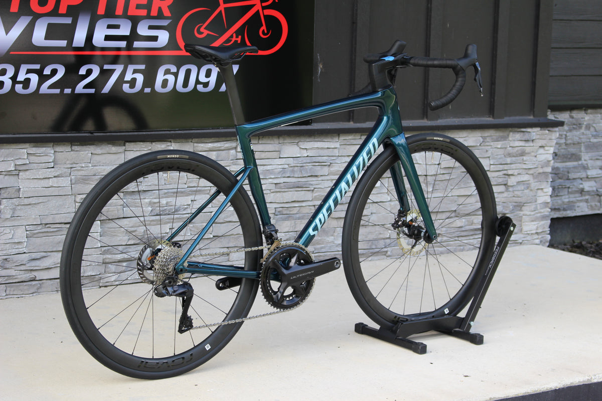 2025 Specialized Tarmac SL8 Expert Ui2- 16lbs
