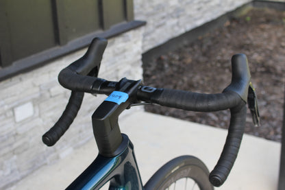 2025 Specialized Tarmac SL8 Expert Ui2- 16lbs