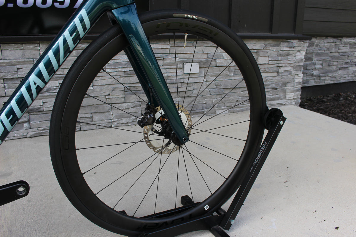 2025 Specialized Tarmac SL8 Expert Ui2- 16lbs