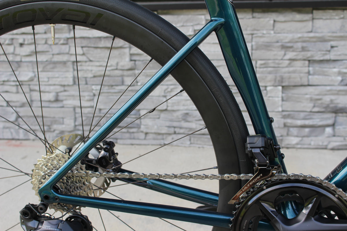 2025 Specialized Tarmac SL8 Expert Ui2- 16lbs