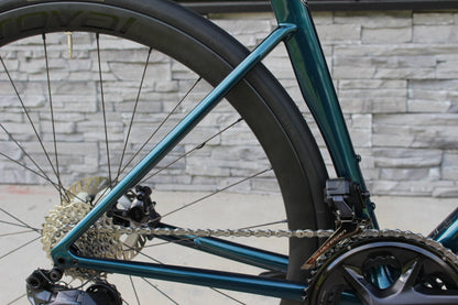 2025 Specialized Tarmac SL8 Expert Ui2- 16lbs