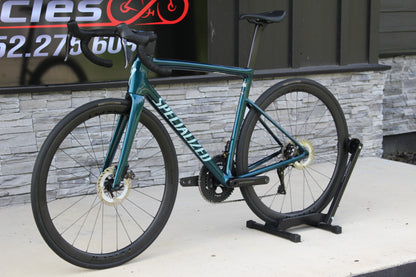 2025 Specialized Tarmac SL8 Expert Ui2- 16lbs