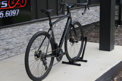 2017 Specialized Roubaix Expert Disc Di2-18lbs- $6k Retail