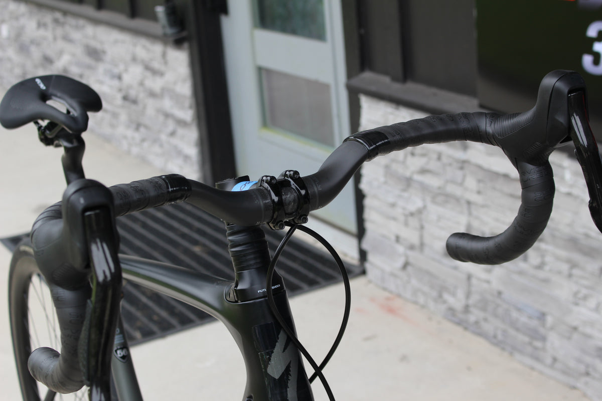 2017 Specialized Roubaix Expert Disc Di2-18lbs- $6k Retail