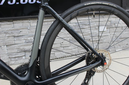 2017 Specialized Roubaix Expert Disc Di2-18lbs- $6k Retail