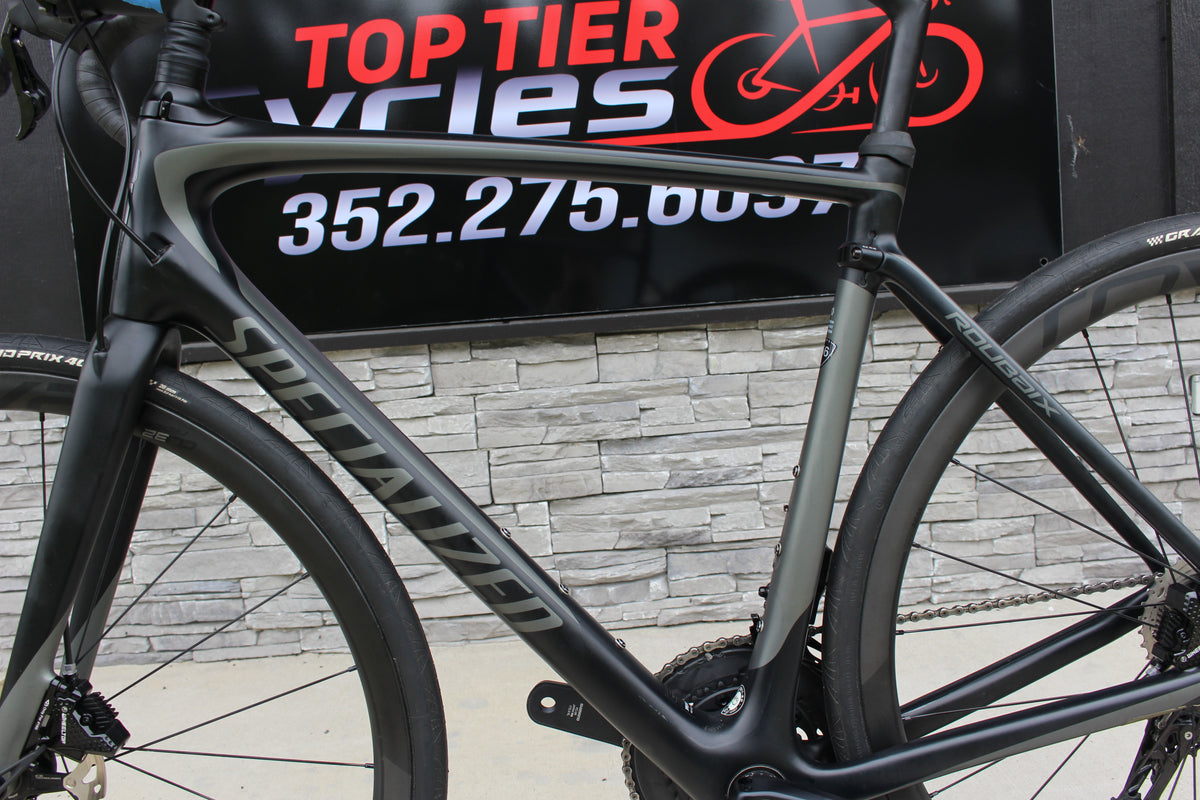 2017 Specialized Roubaix Expert Disc Di2-18lbs- $6k Retail