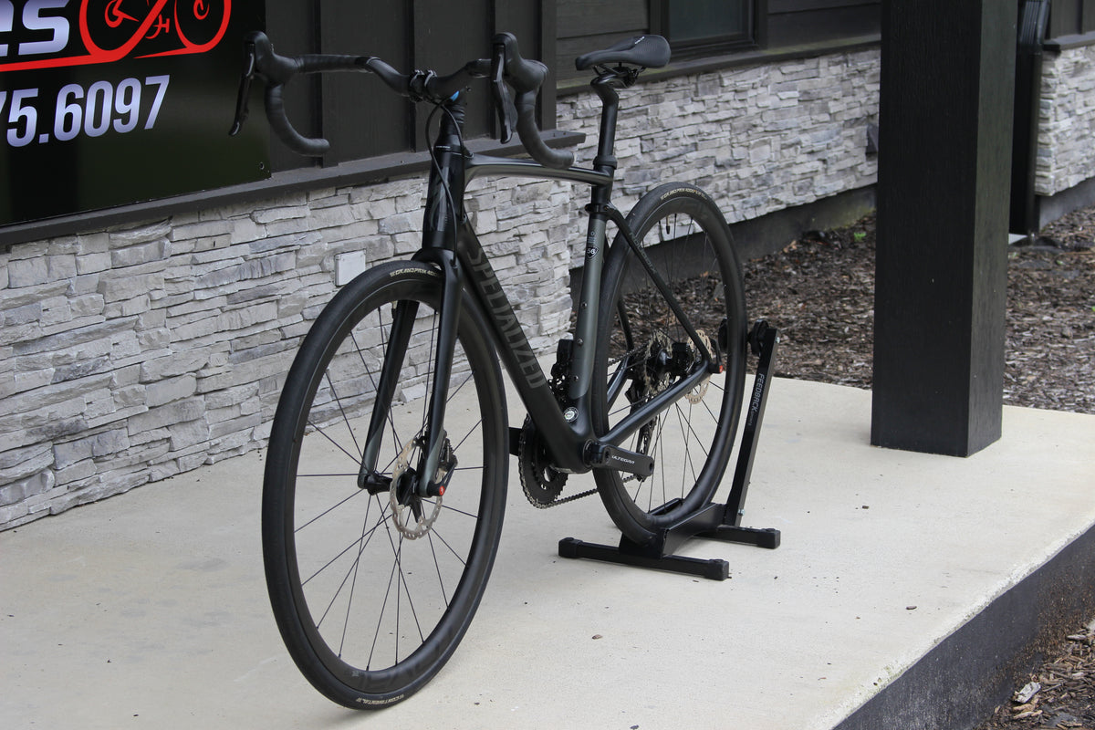 2017 Specialized Roubaix Expert Disc Di2-18lbs- $6k Retail