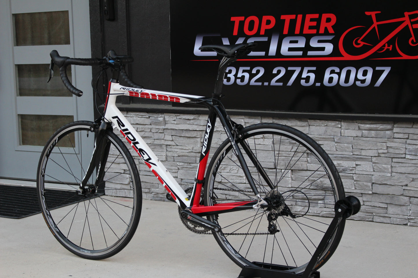 2009 Ridley Orion - Full Carbon Roadie - 17lbs