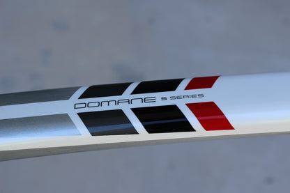 2016 Trek Domane 5.2 - Carbon/Comfort! - 17lbs