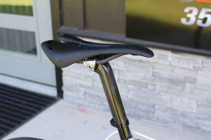 2016 Trek Domane 5.2 - Carbon/Comfort! - 17lbs