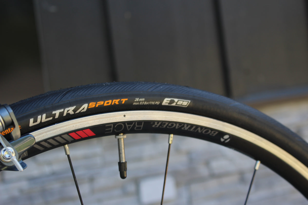 2016 Trek Domane 5.2 - Carbon/Comfort! - 17lbs