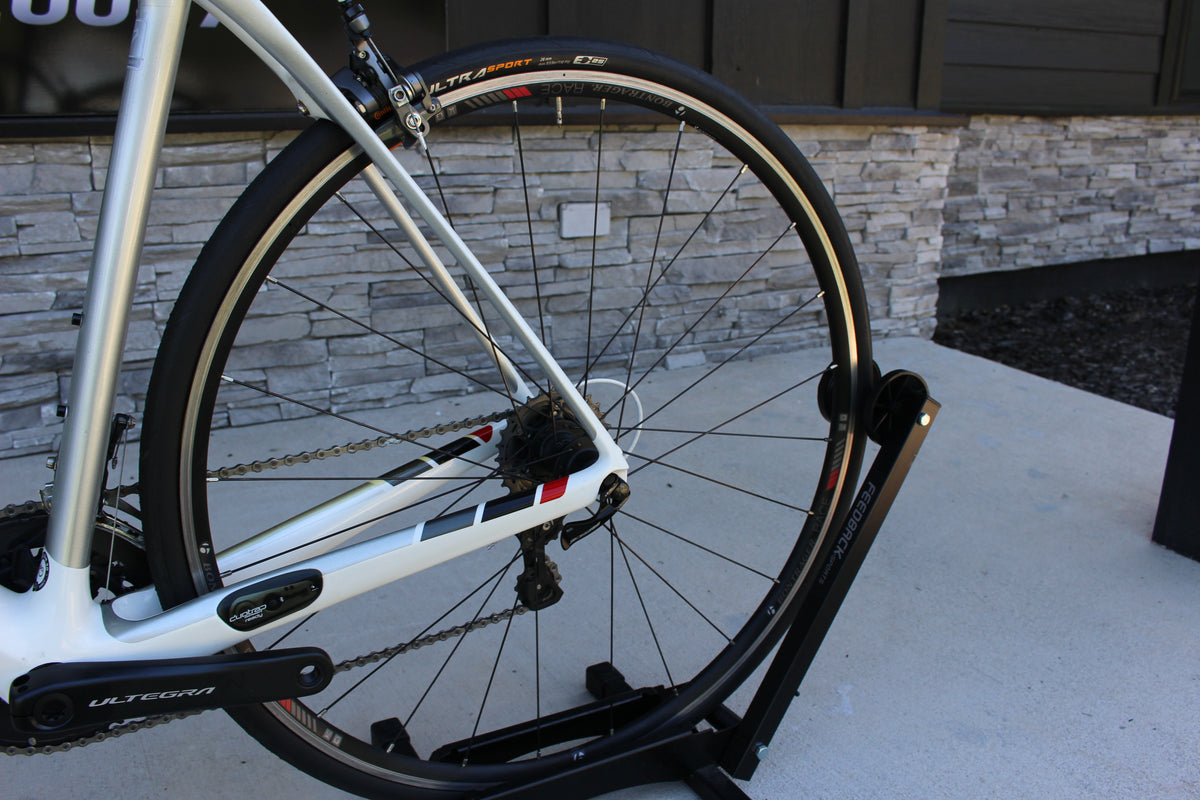 2016 Trek Domane 5.2 - Carbon/Comfort! - 17lbs