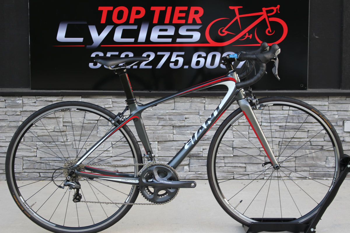 2013 Giant Avail Composite 1- Ladies- 17lbs- Full Carbon