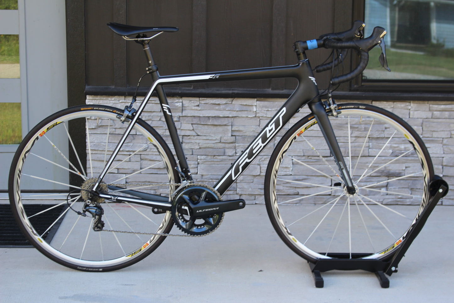 2014 Felt FC - Full Carbon Road- Ultegra- 16lbs
