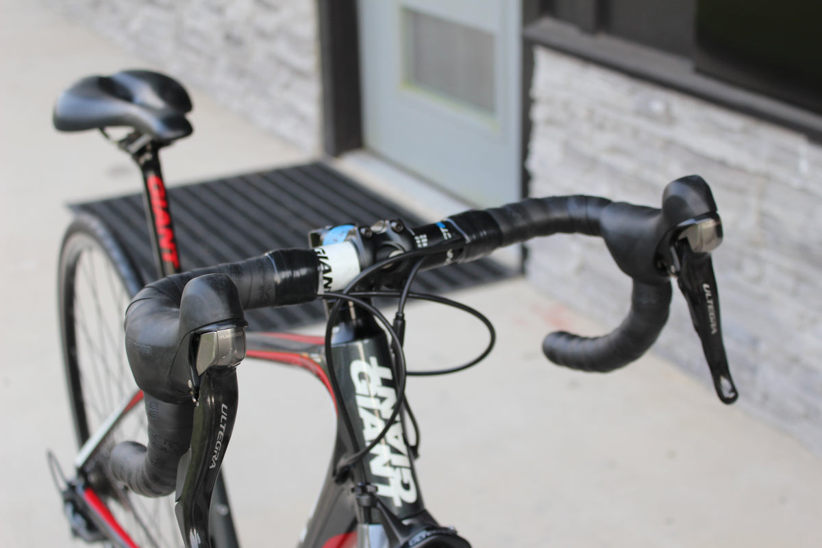 2013 Giant Avail Composite 1- Ladies- 17lbs- Full Carbon