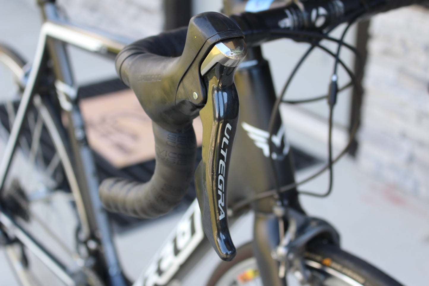 2014 Felt FC - Full Carbon Road- Ultegra- 16lbs