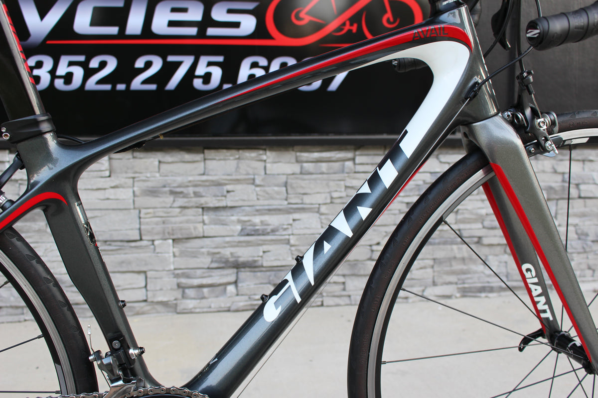 2013 Giant Avail Composite 1- Ladies- 17lbs- Full Carbon