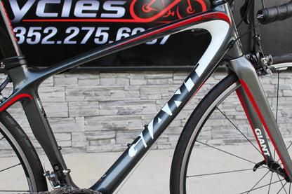 2013 Giant Avail Composite 1- Ladies- 17lbs- Full Carbon