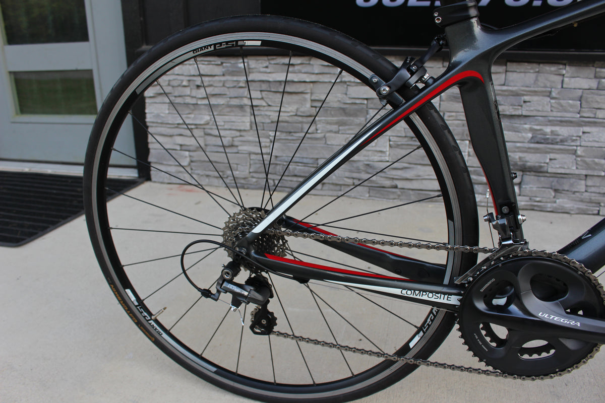 2013 Giant Avail Composite 1- Ladies- 17lbs- Full Carbon
