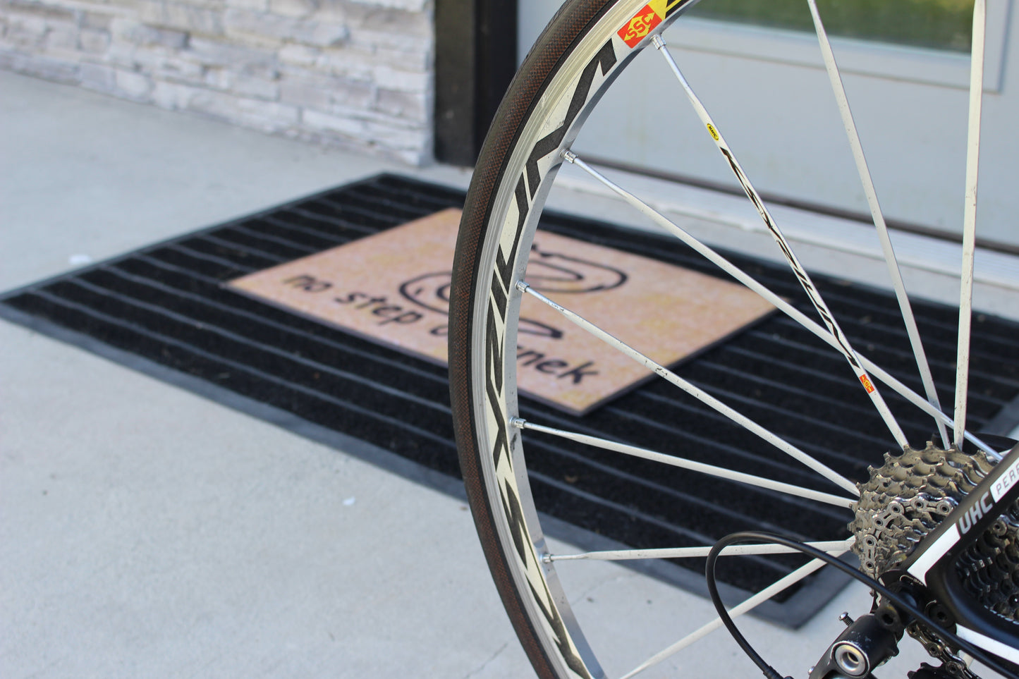 2014 Felt FC - Full Carbon Road- Ultegra- 16lbs