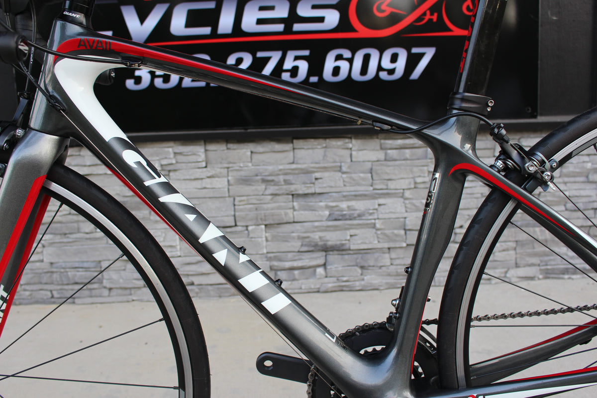 2013 Giant Avail Composite 1- Ladies- 17lbs- Full Carbon