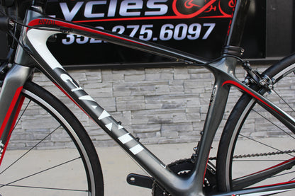 2013 Giant Avail Composite 1- Ladies- 17lbs- Full Carbon