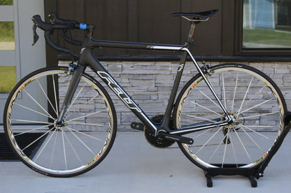 2014 Felt FC - Full Carbon Road- Ultegra- 16lbs