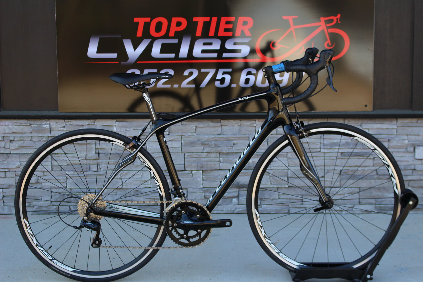 2014 Specialized Ruby - Womens Full Carbon Roadie- 19lbs