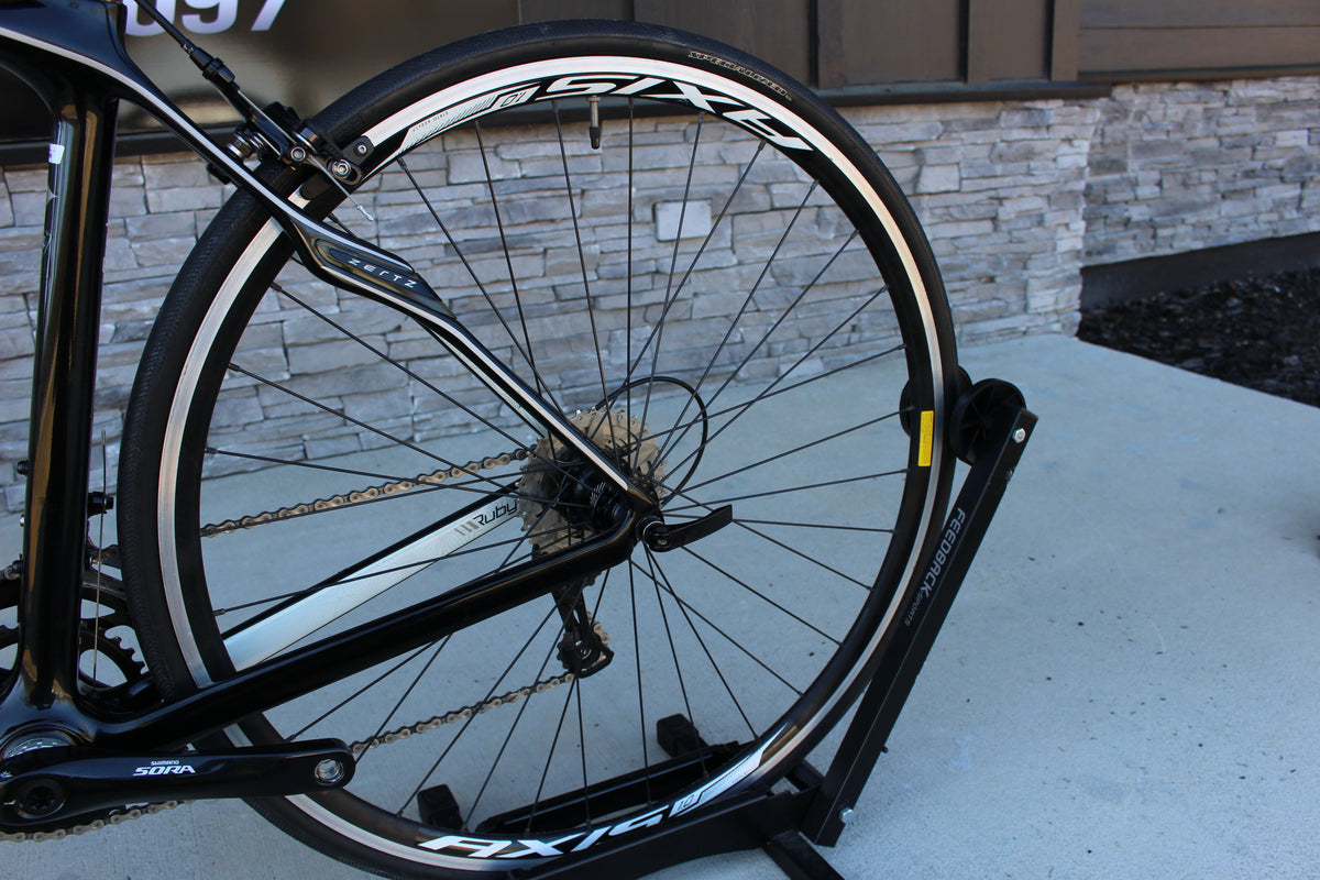 2014 Specialized Ruby - Womens Full Carbon Roadie- 19lbs