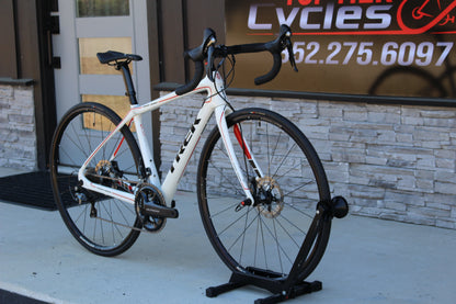2015 Trek Domane 6 - Disc! - Ultegra - 17lbs