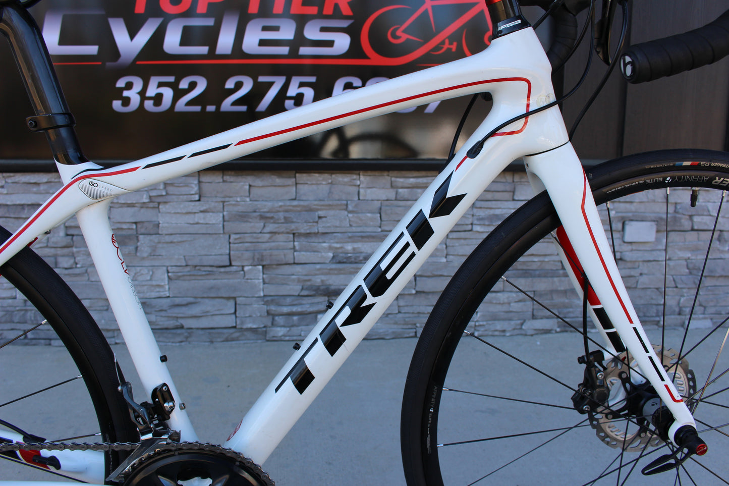 2015 Trek Domane 6 - Disc! - Ultegra - 17lbs